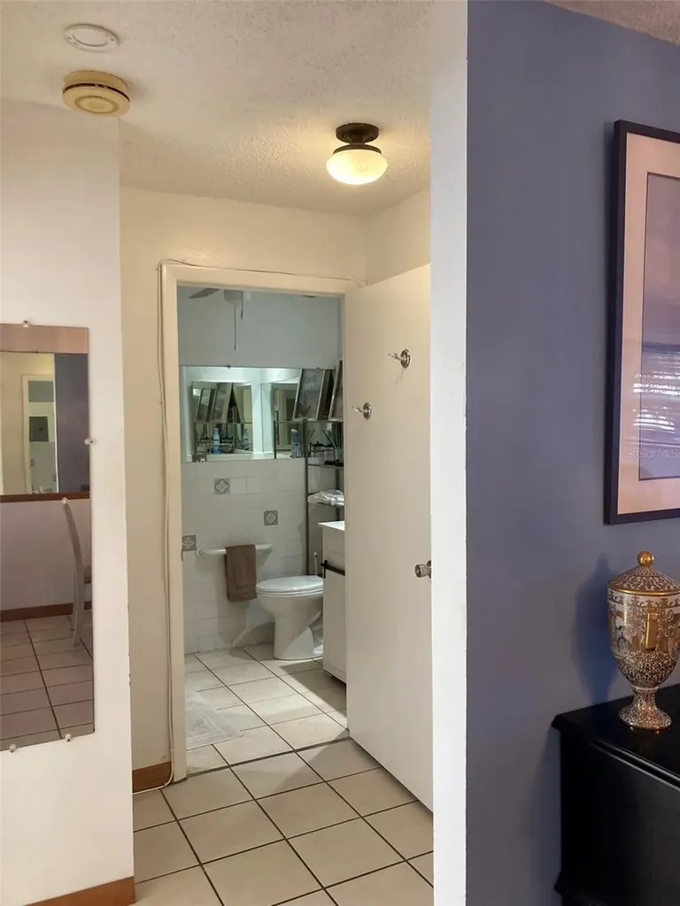 5975 N Terrace Park Drive N St Petersburg FL 33709