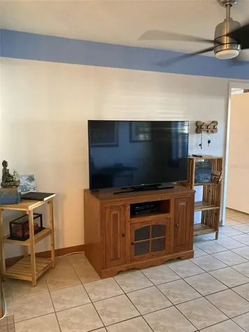 5975 N Terrace Park Drive N St Petersburg FL 33709