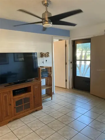 5975 N Terrace Park Drive N St Petersburg FL 33709