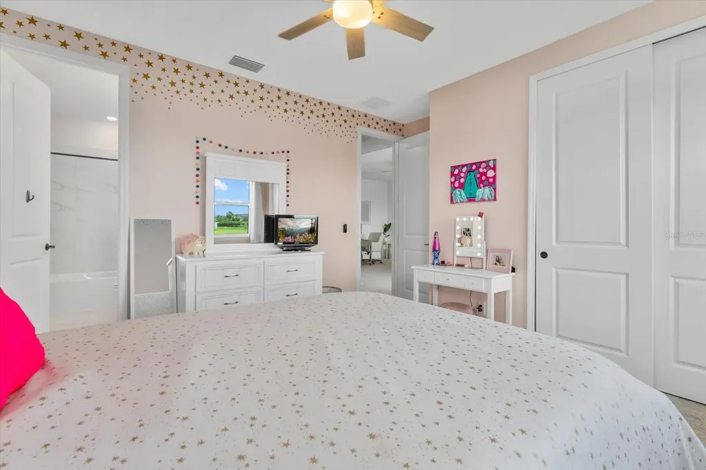 16419 Paynes Mill Drive Lakewood Ranch FL 34211