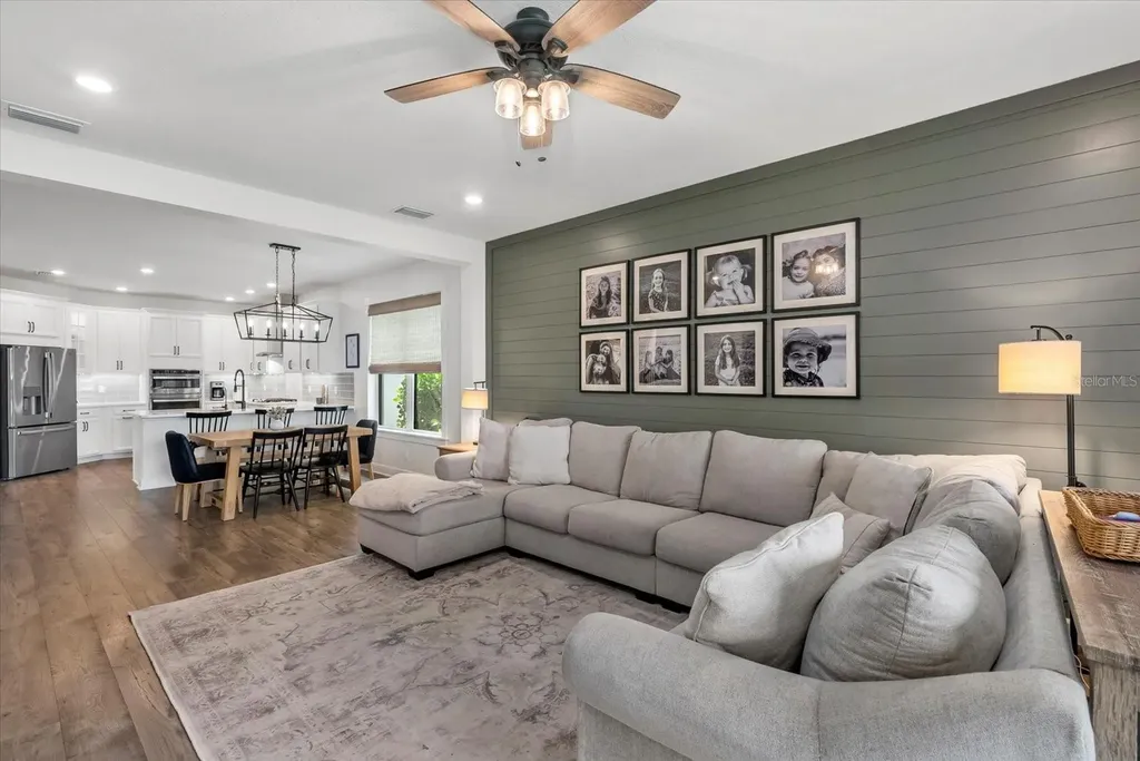 16419 Paynes Mill Drive Lakewood Ranch FL 34211
