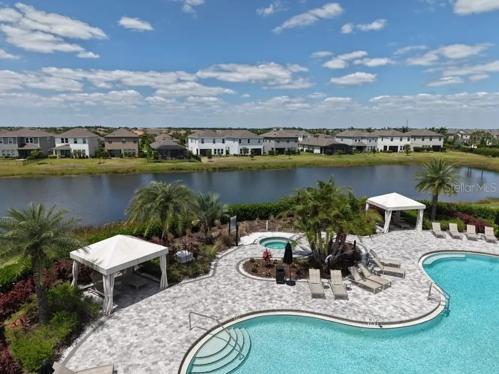16419 Paynes Mill Drive Lakewood Ranch FL 34211