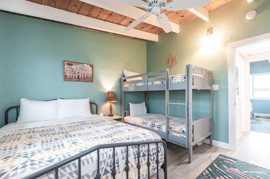 6006 Midnight Pass Road Sarasota FL 34242