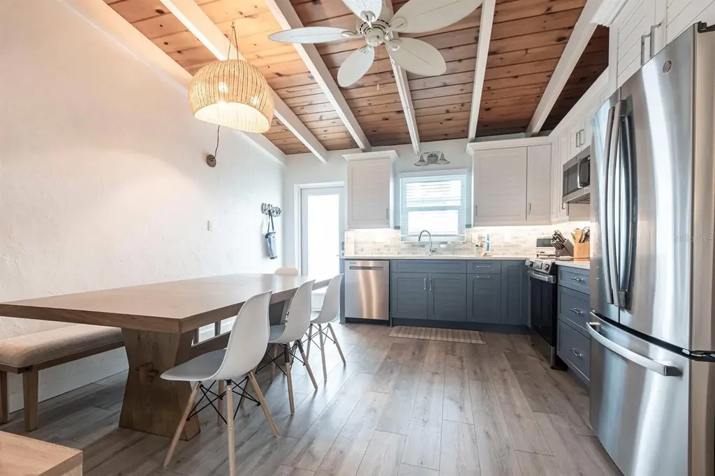 6006 Midnight Pass Road Sarasota FL 34242