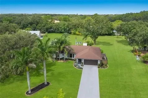 2077 Racimo Drive Sarasota FL 34240