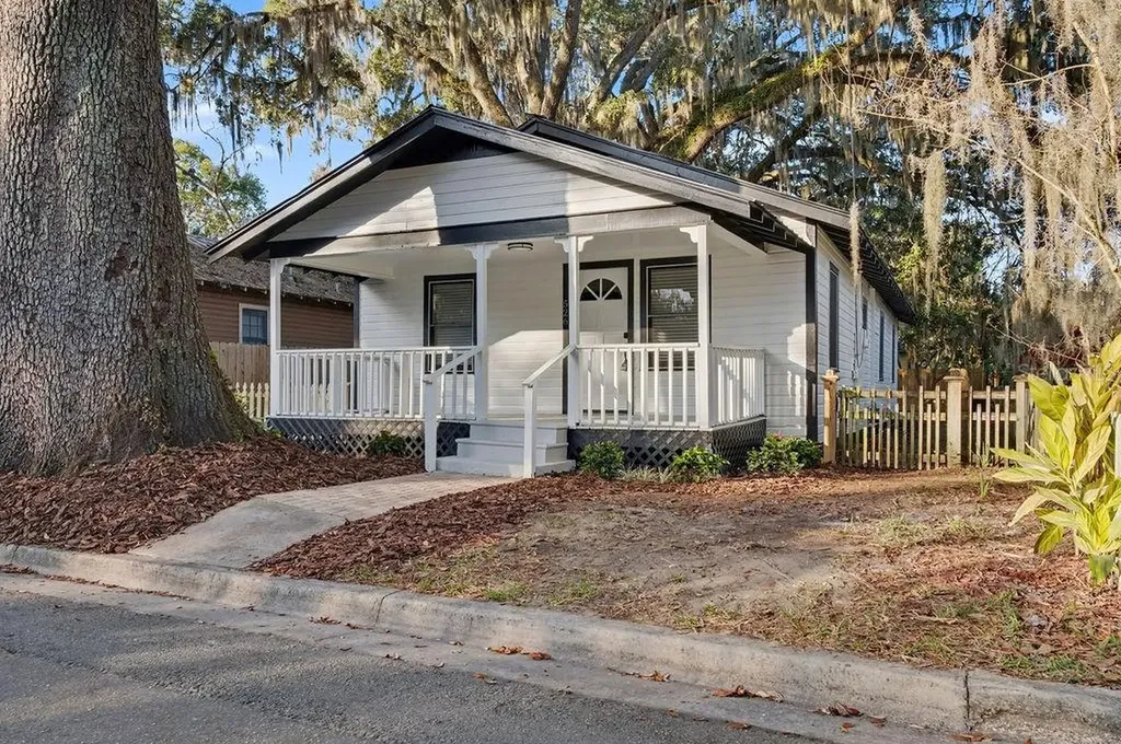 526 NW 3rd Street Gainesville FL 32601