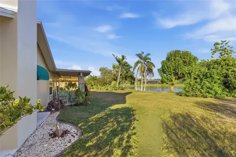 1691 Fleetwood Drive Sarasota FL 34232