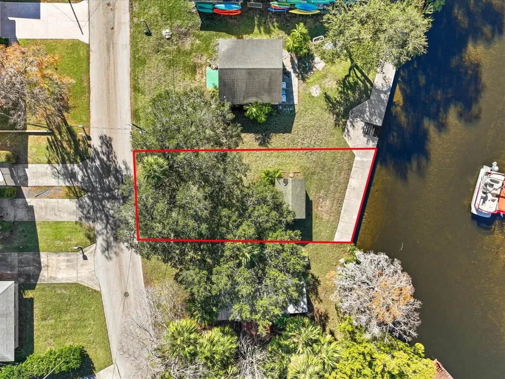7259 Tropical Drive Weeki Wachee FL 34607