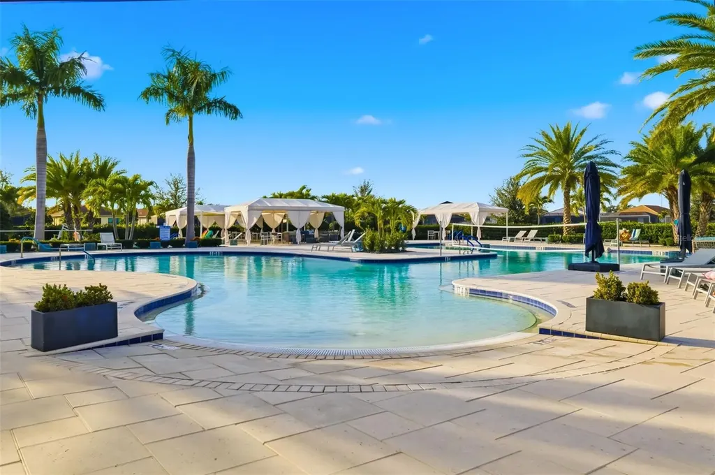 5244 Barnett Circle Bradenton FL 34211