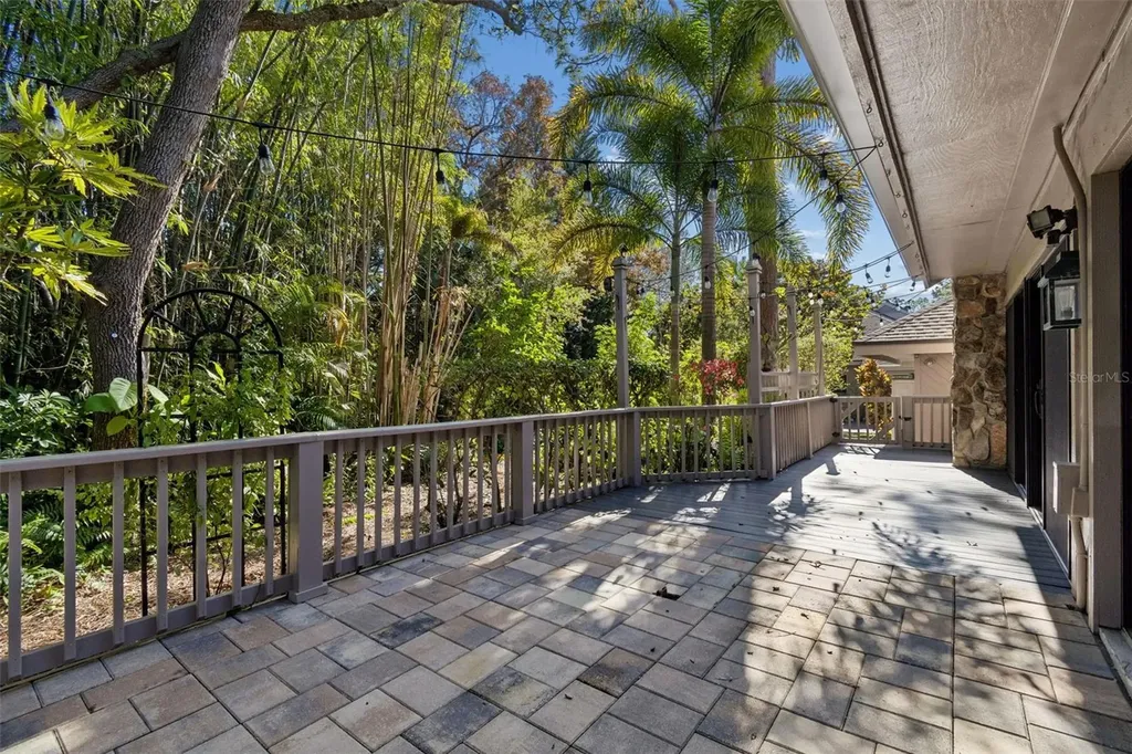 401 Old Mill Pond Road Palm Harbor FL 34683