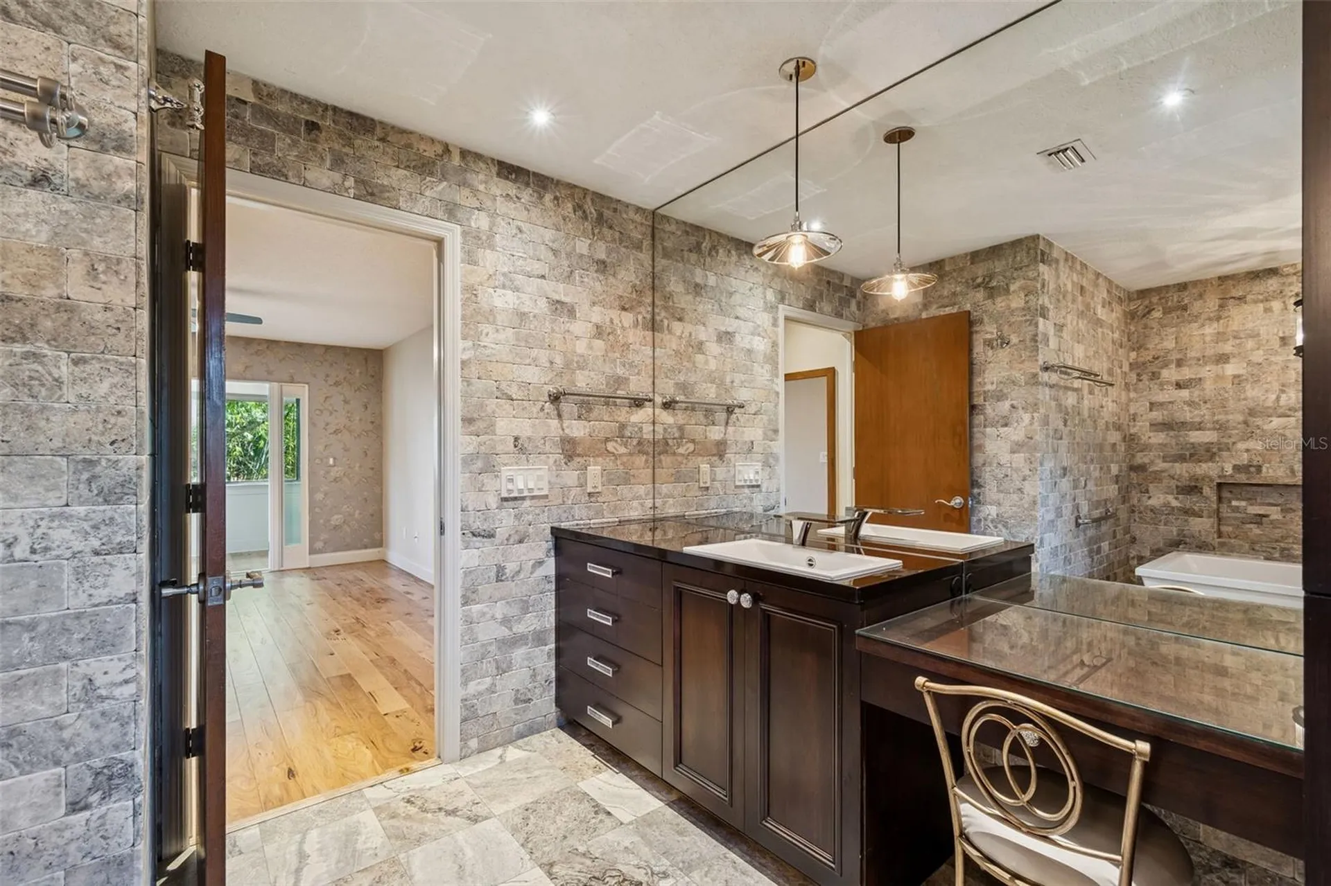 401 Old Mill Pond Road Palm Harbor FL 34683