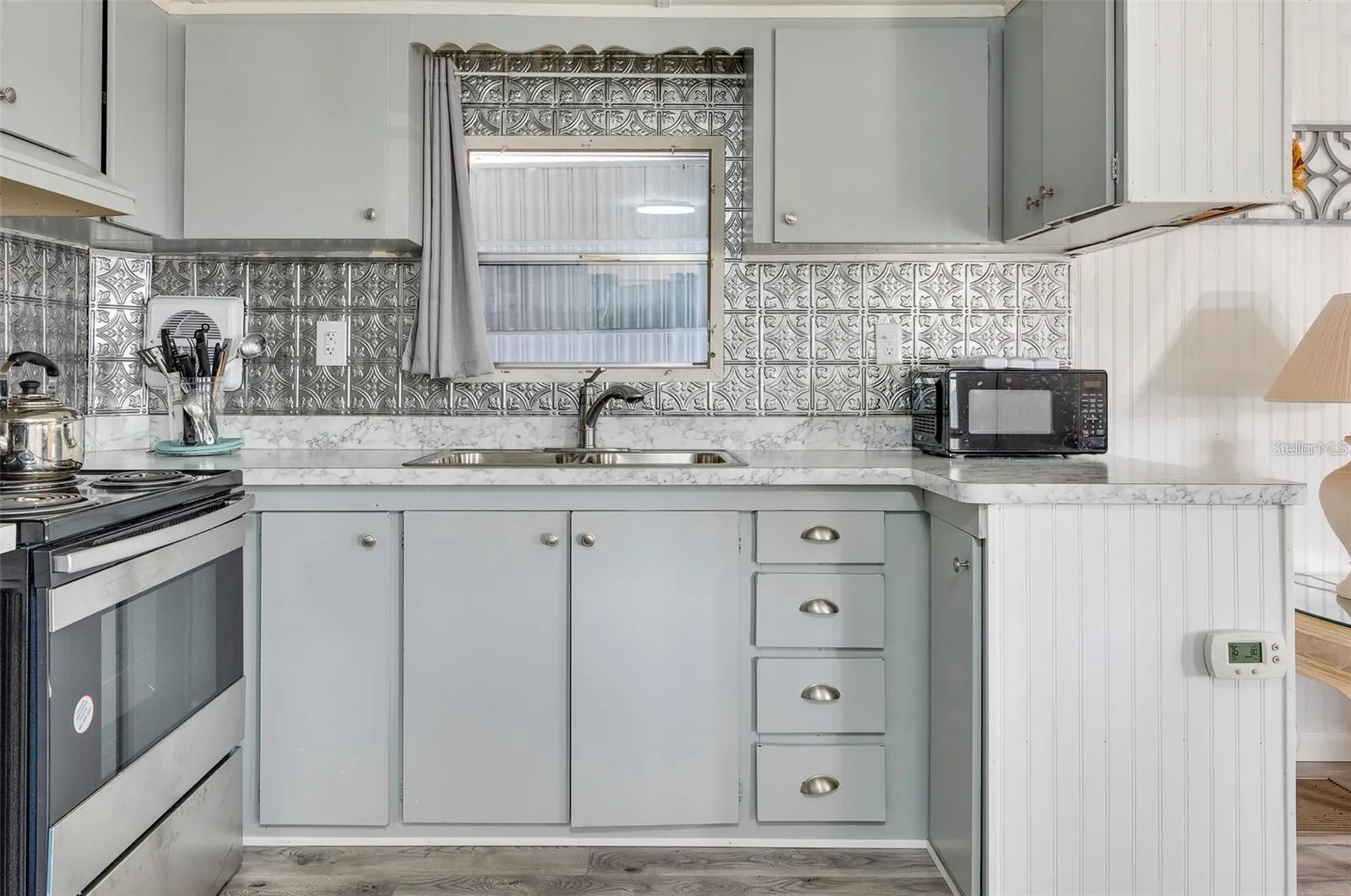 4086 72nd Way N St Petersburg FL 33709