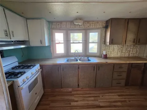 17174 NE 37th Court Citra FL 32113