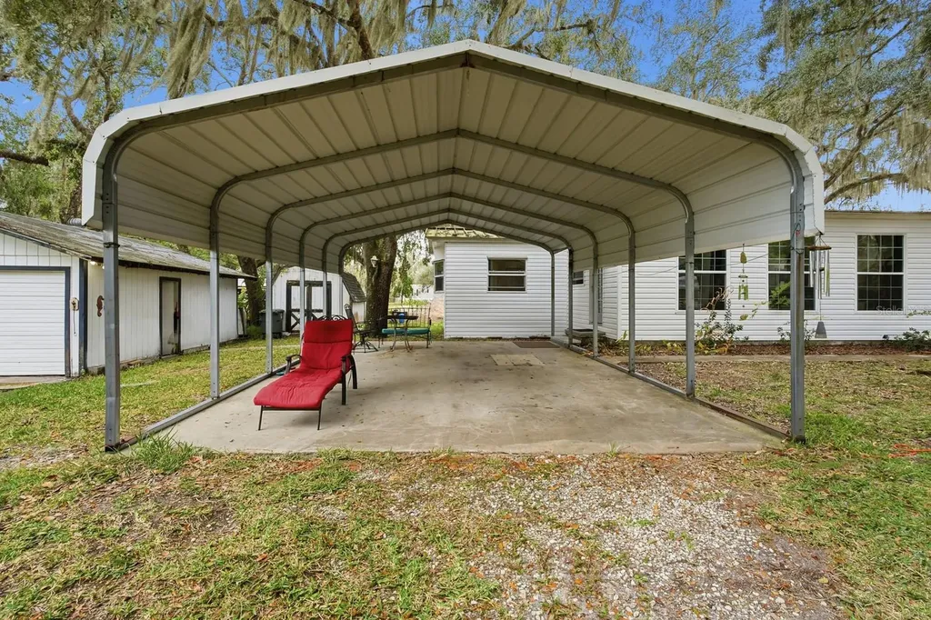 105 Major Lane Crescent City FL 32112
