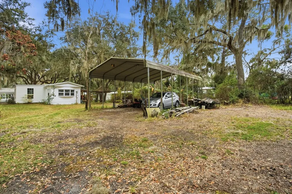 105 Major Lane Crescent City FL 32112