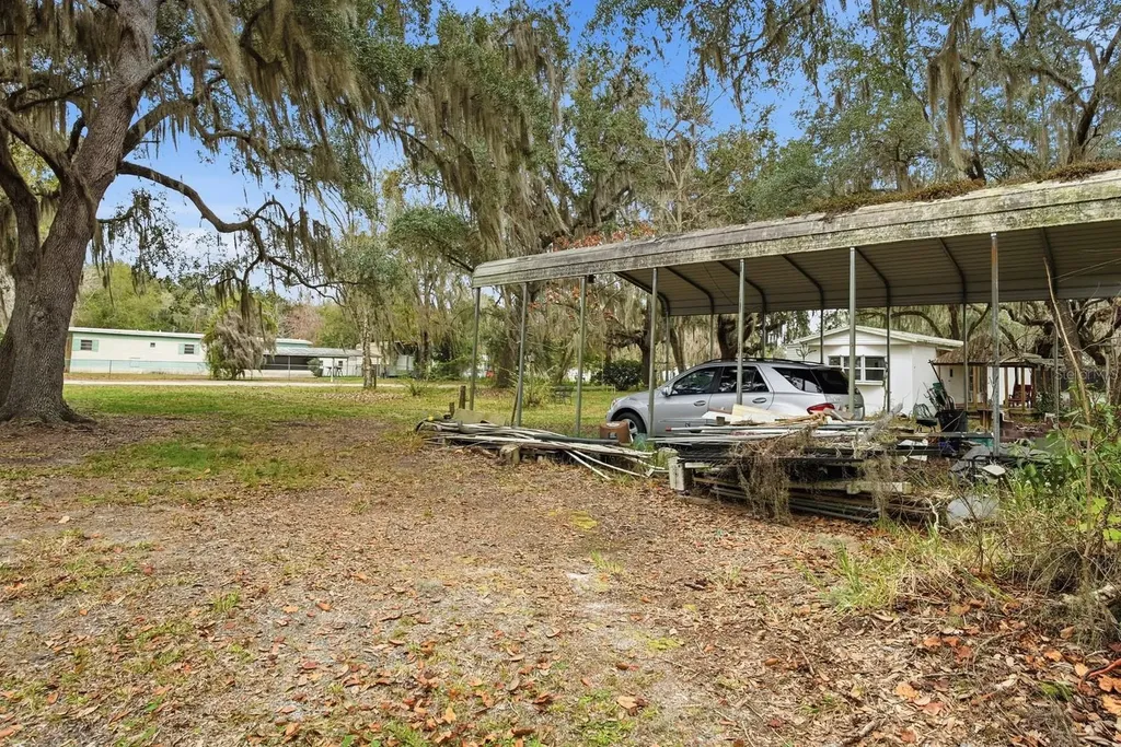 105 Major Lane Crescent City FL 32112