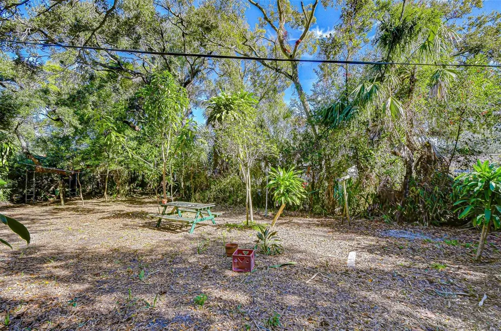 3008 S Emerson Street Tampa FL 33629
