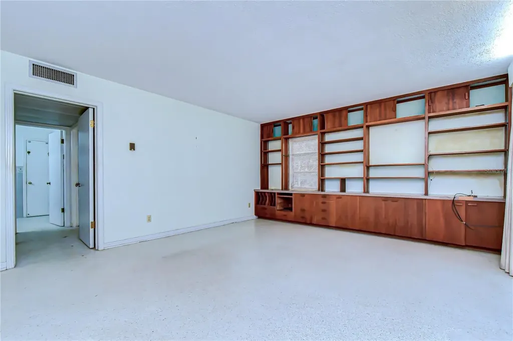3008 S Emerson Street Tampa FL 33629