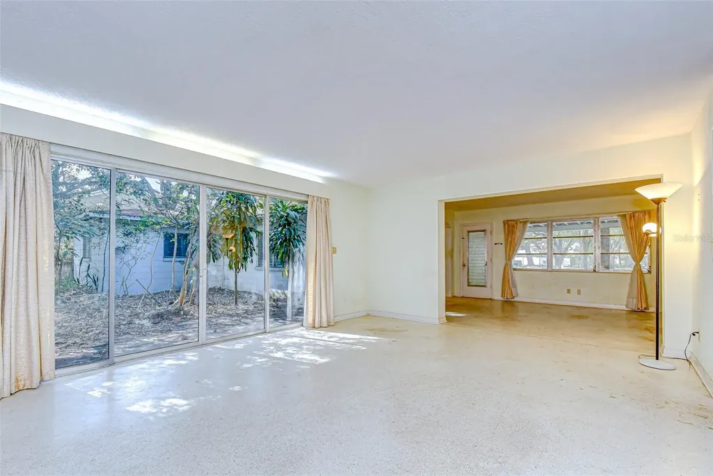 3008 S Emerson Street Tampa FL 33629