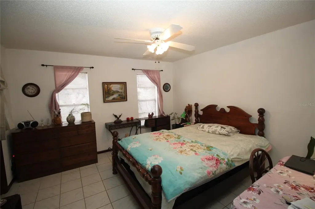 6811 Alpert Drive Orlando FL 32810