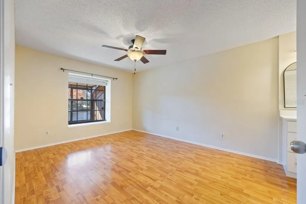 4071 Shoreside Circle Tampa FL 33618