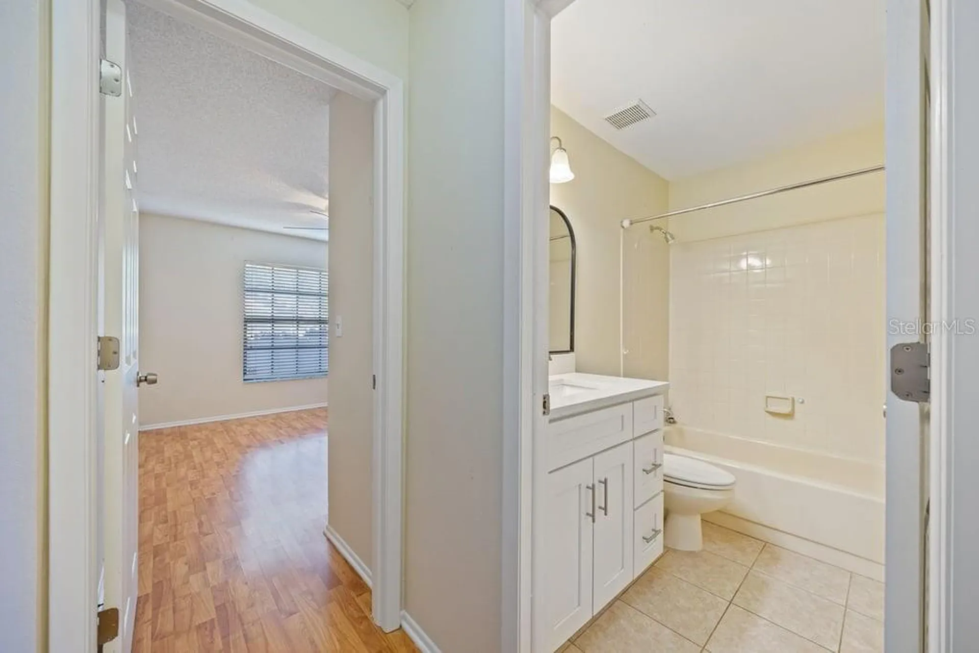 4071 Shoreside Circle Tampa FL 33618