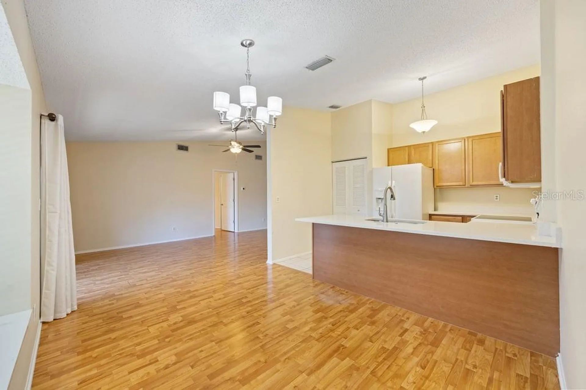 4071 Shoreside Circle Tampa FL 33618