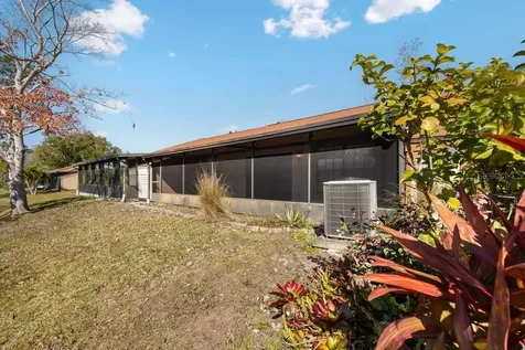 4071 Shoreside Circle Tampa FL 33618