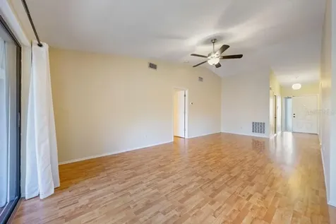 4071 Shoreside Circle Tampa FL 33618