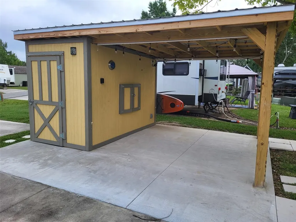 2845 NE 104th Avenue Silver Springs FL 34488