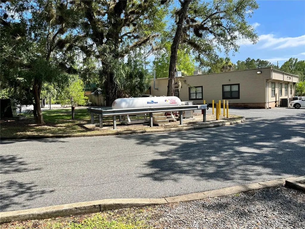 2845 NE 104th Avenue Silver Springs FL 34488
