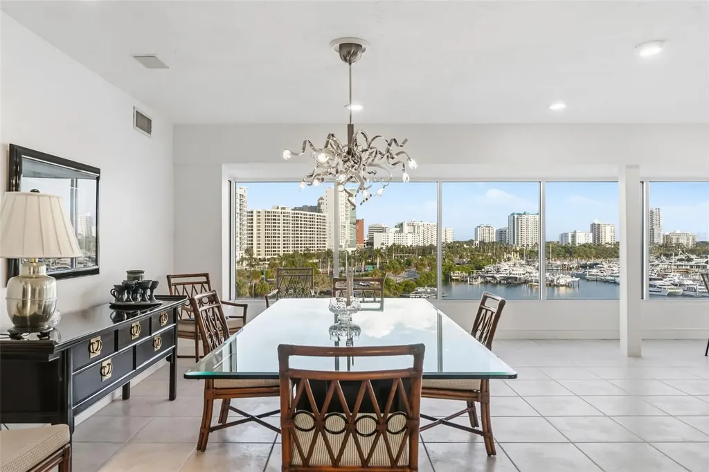 660 Golden Gate Point Sarasota FL 34236