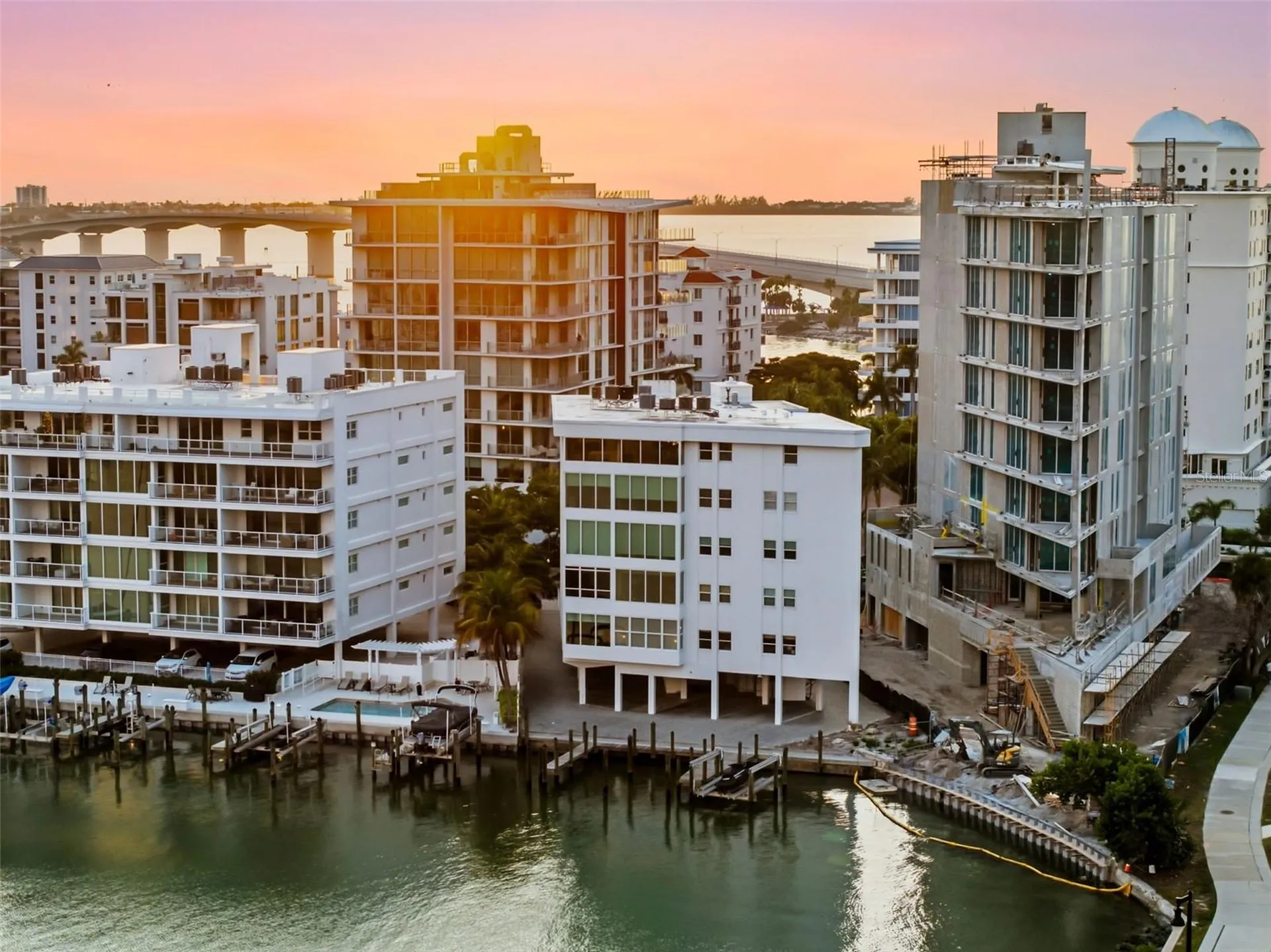 Sarasota FL, 660 Golden Gate Point, Unit 61