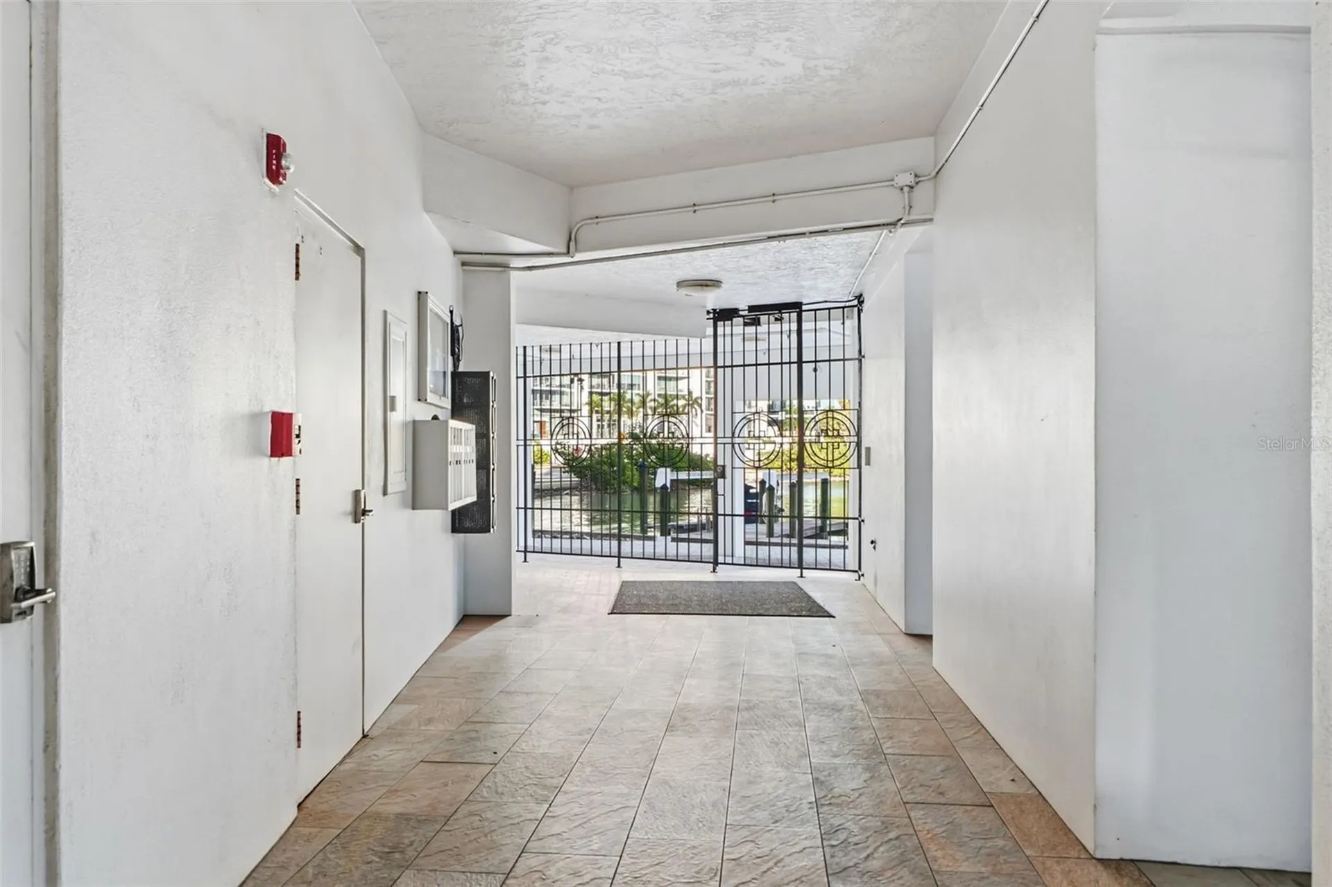 660 Golden Gate Point Sarasota FL 34236