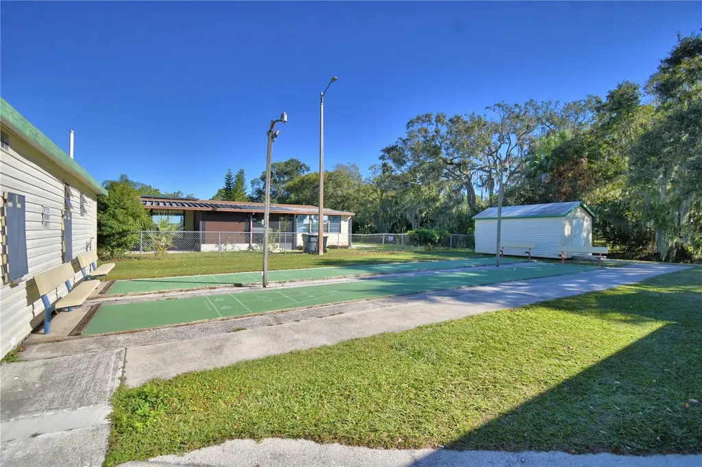 1935 Regina Drive Lake Alfred FL 33850