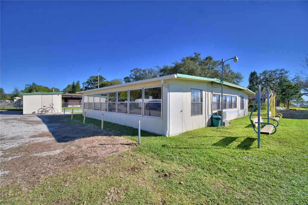 1935 Regina Drive Lake Alfred FL 33850