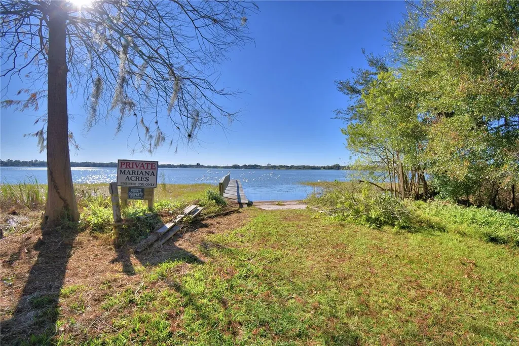 1935 Regina Drive Lake Alfred FL 33850