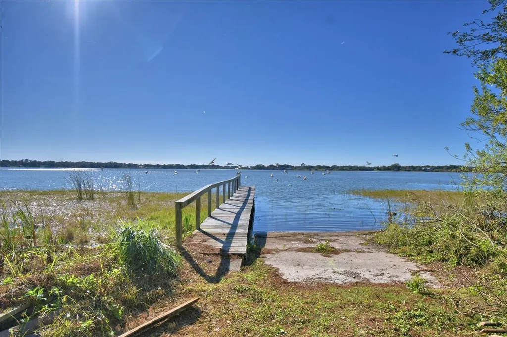 1935 Regina Drive Lake Alfred FL 33850