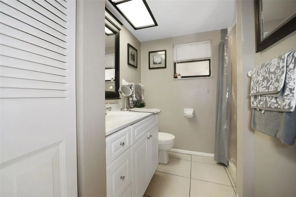 113 Woodlake Wynde Oldsmar FL 34677