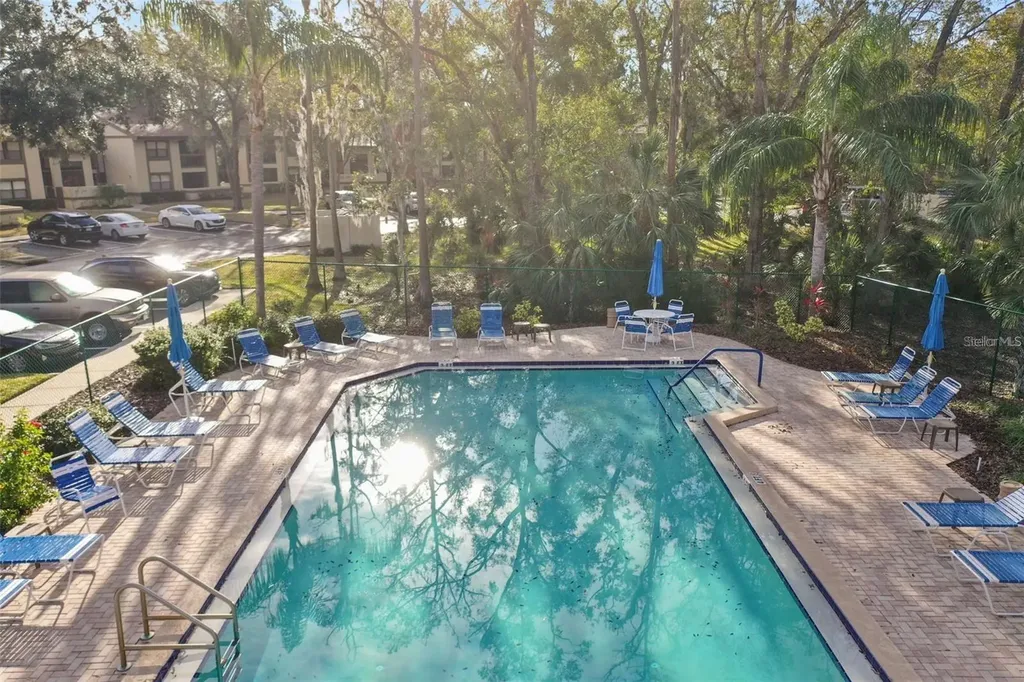 113 Woodlake Wynde Oldsmar FL 34677