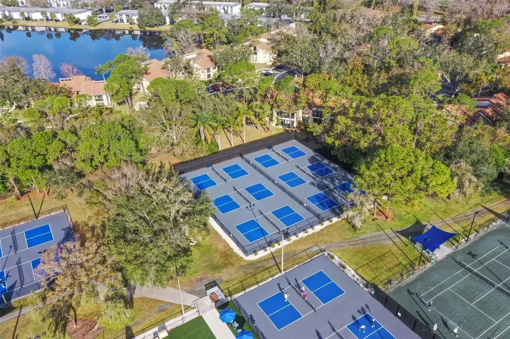 113 Woodlake Wynde Oldsmar FL 34677