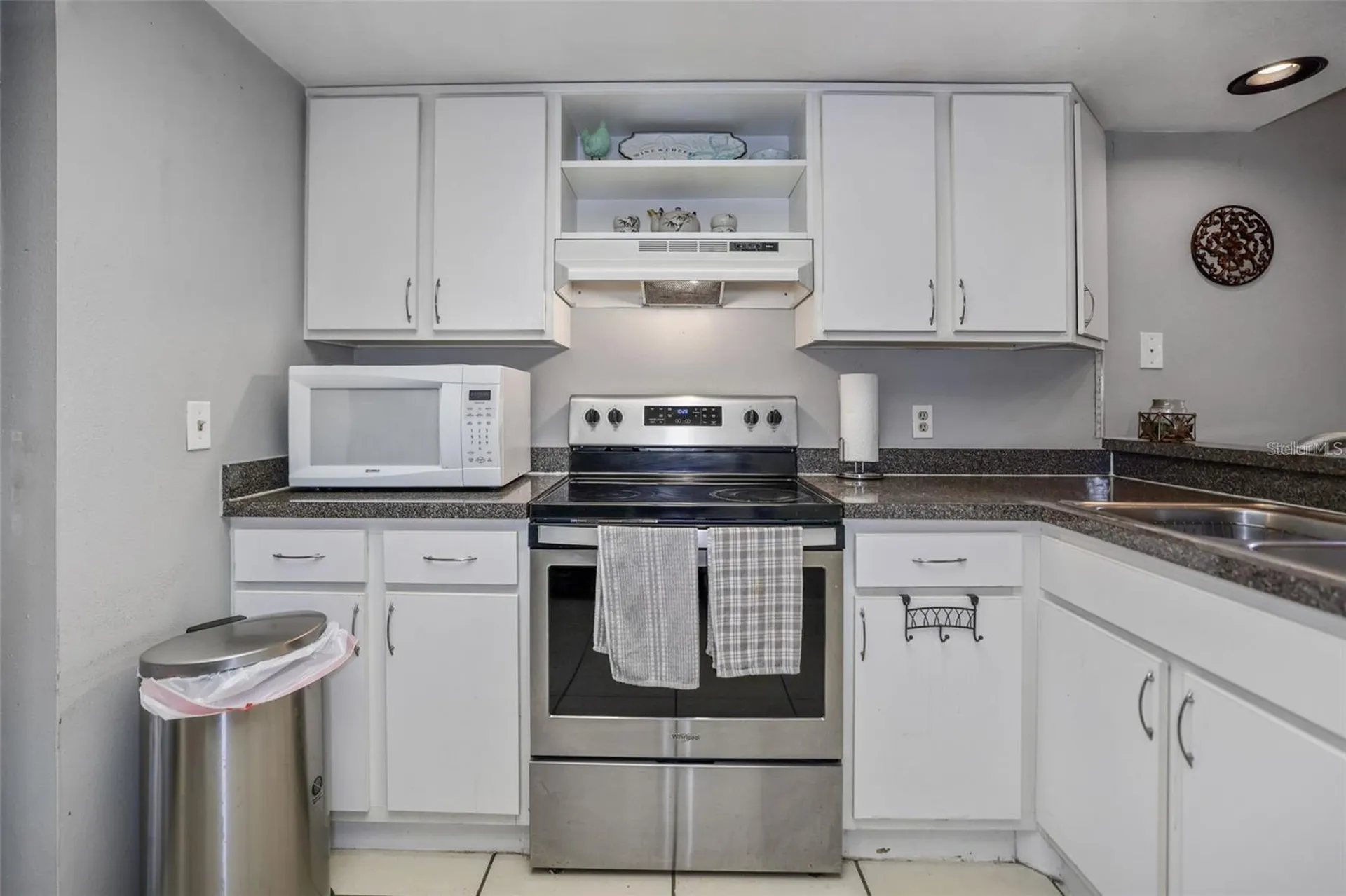 113 Woodlake Wynde Oldsmar FL 34677