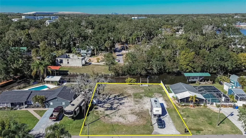 8615 Parkway Circle Riverview FL 33569