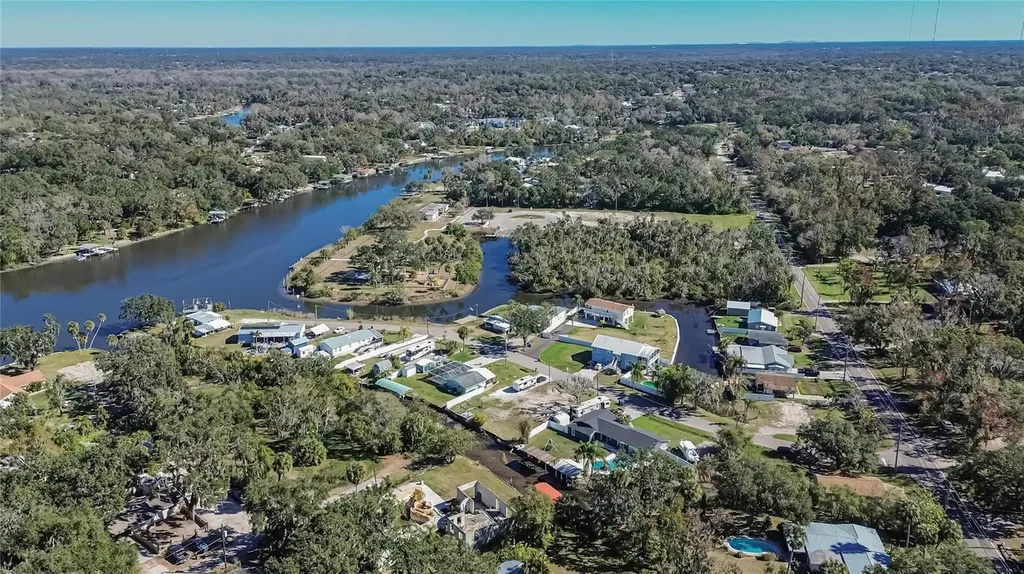 8615 Parkway Circle Riverview FL 33569