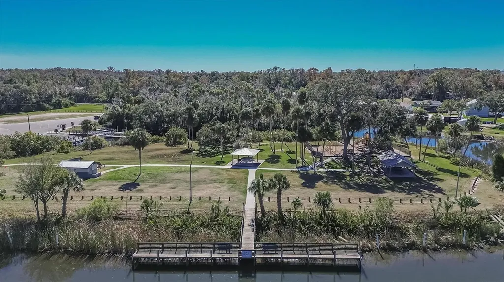8615 Parkway Circle Riverview FL 33569