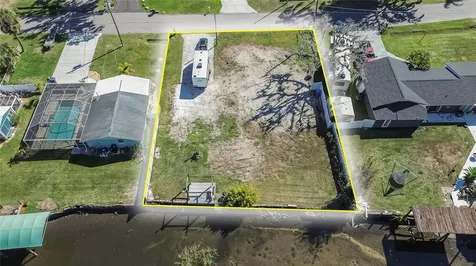 8615 Parkway Circle Riverview FL 33569