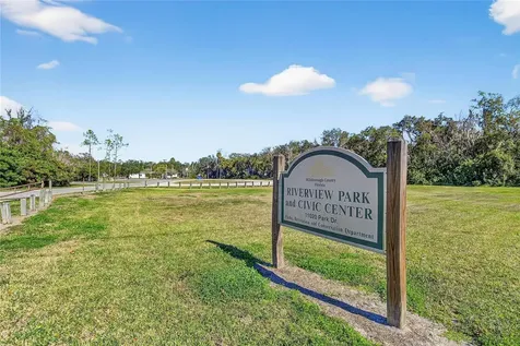 8615 Parkway Circle Riverview FL 33569