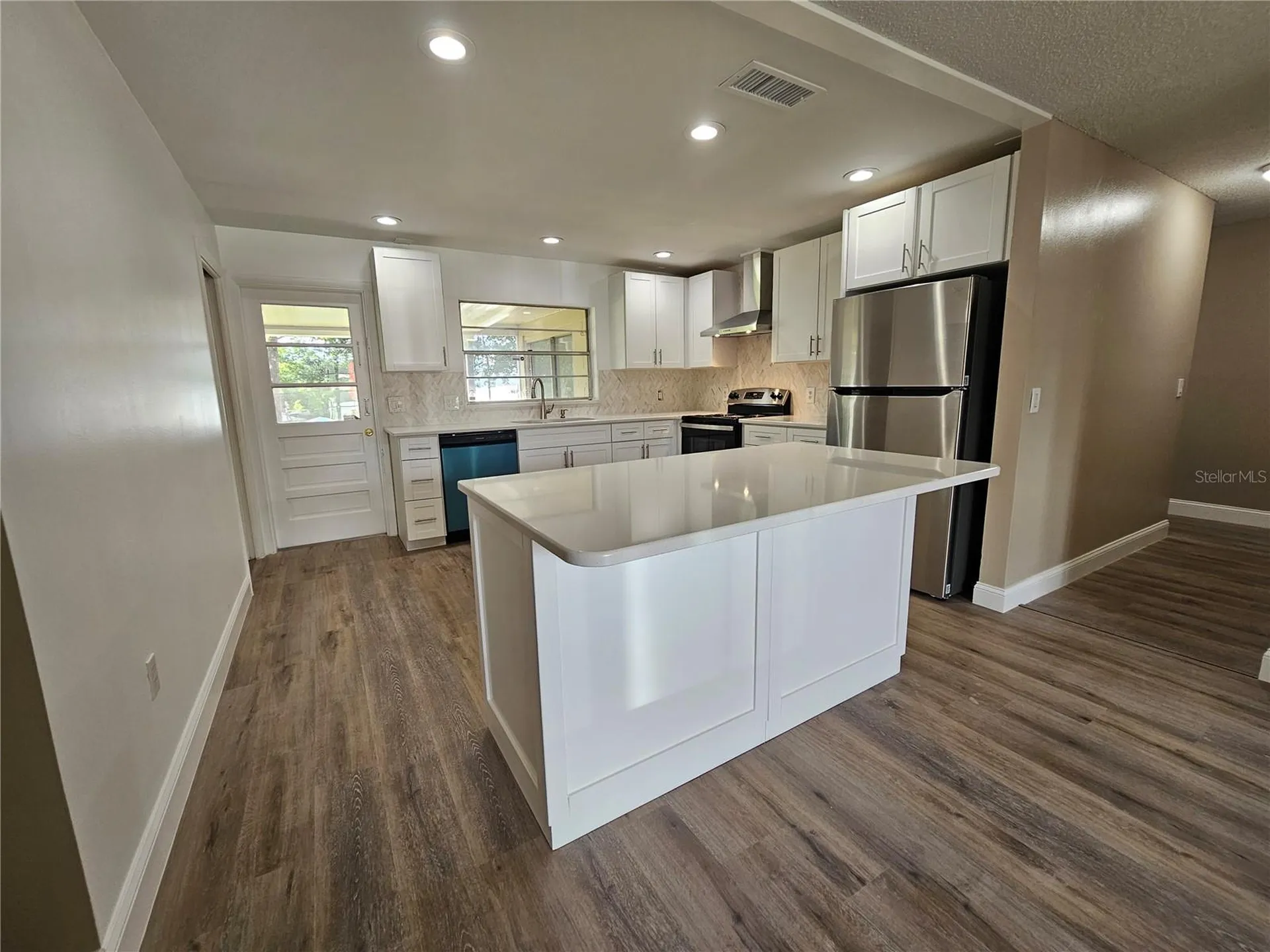 6623 Swyear Court Orlando FL 32818