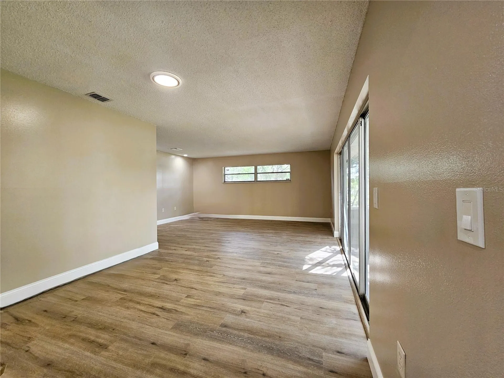 6623 Swyear Court Orlando FL 32818