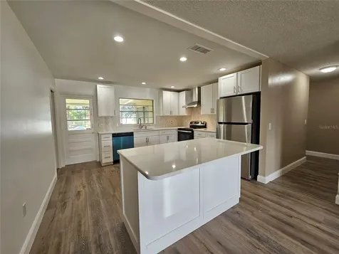6623 Swyear Court Orlando FL 32818